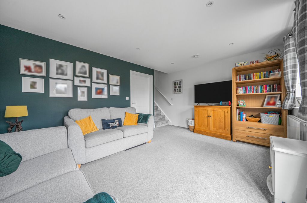 Property photo 3 of 16 1343674-8-68B1d96...