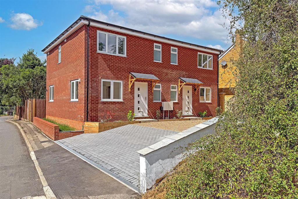Property photo 1 of 23 Hardwickeplace_Drone-60.Jpg