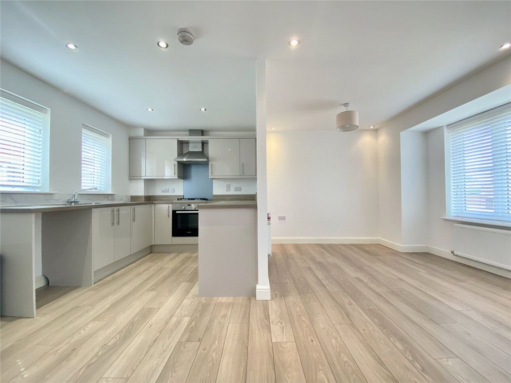 Property photo 2 of 12 Picture No. 05