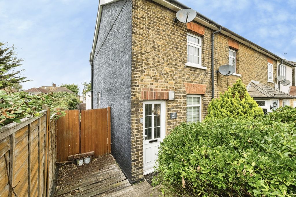 Property photo 1 of 18 Pbox-Img.Jpg