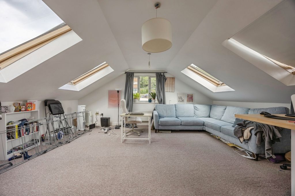 Property photo 2 of 13 Pbox-Img.Jpg