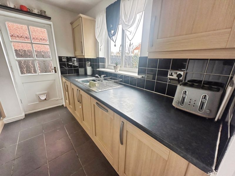 Property photo 3 of 13 Photo 11