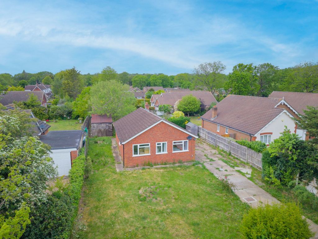 Property photo 2 of 17