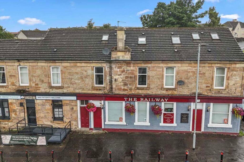 Property photo 1 of 11