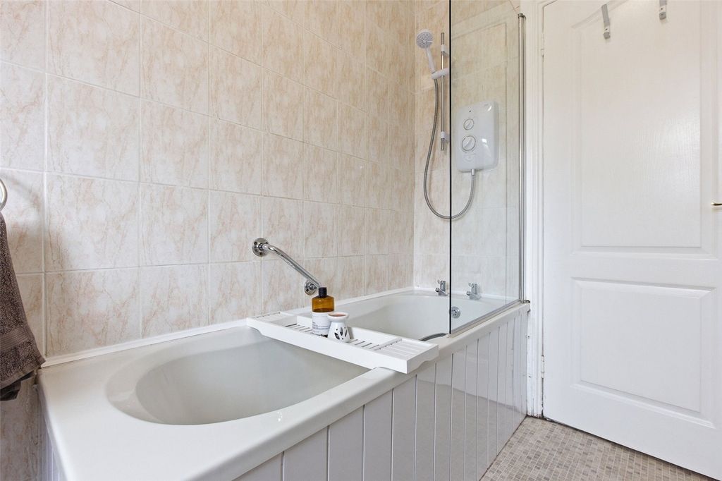 Additional image 13 of 2 bed flat for saleStation Road, Bannockburn, Stirling FK7