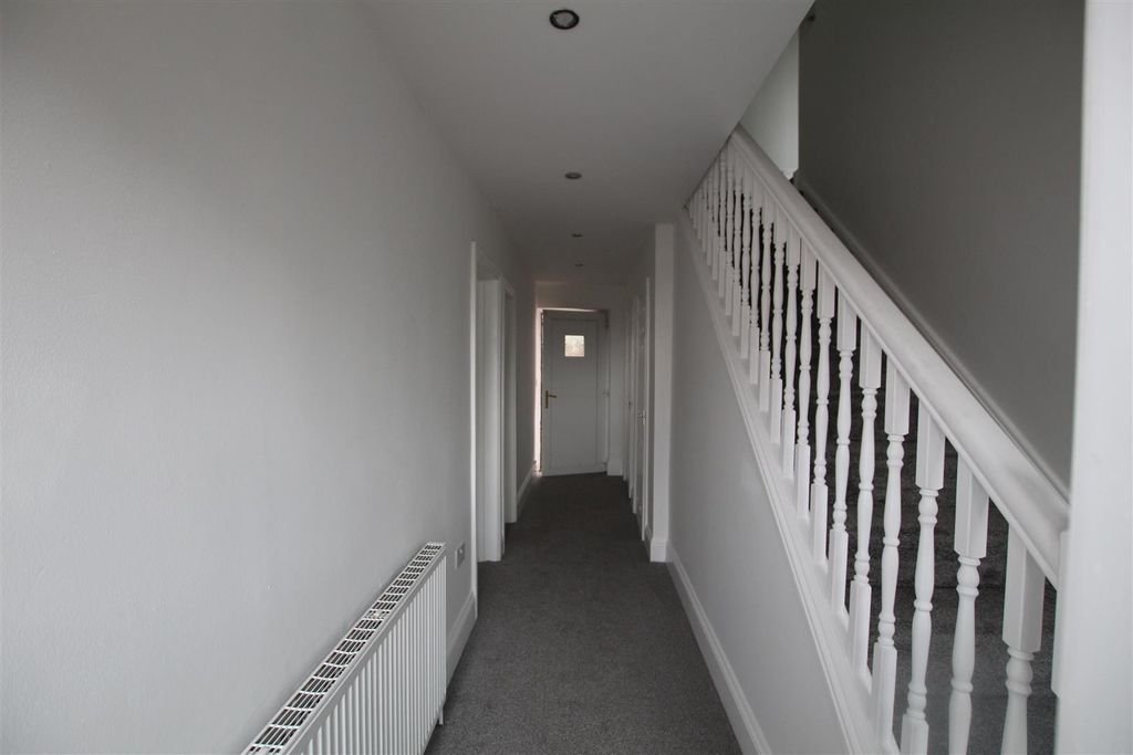 Property photo 3 of 13 Img_4104.Jpg