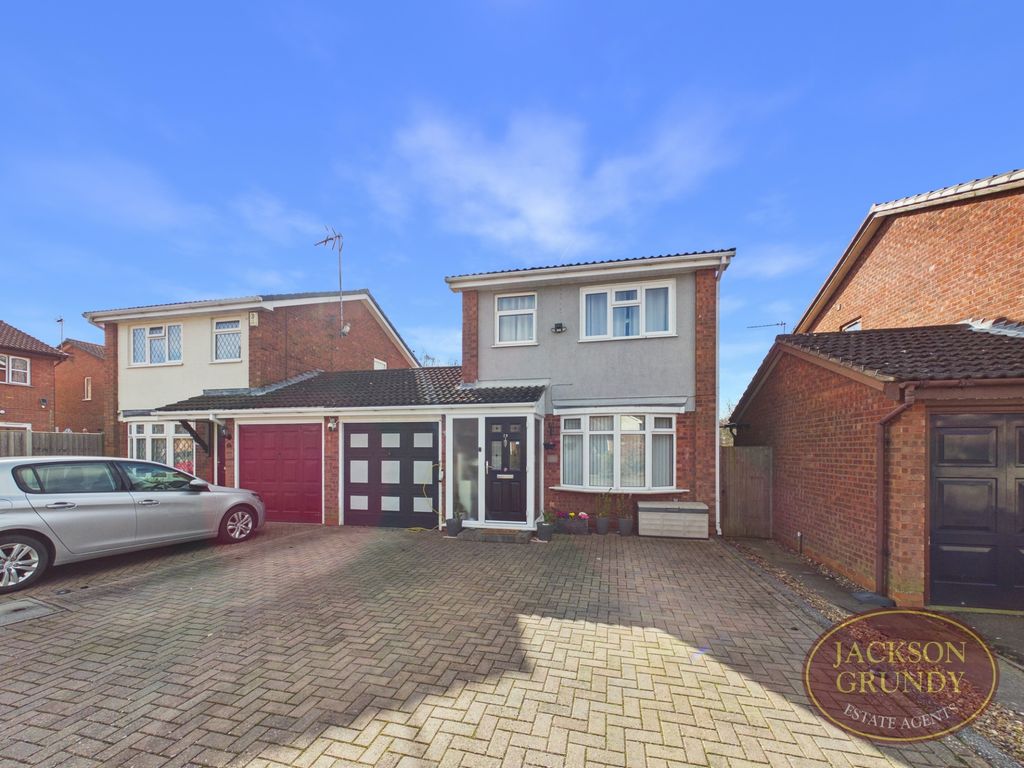 Property photo 1 of 17 Wysall Road