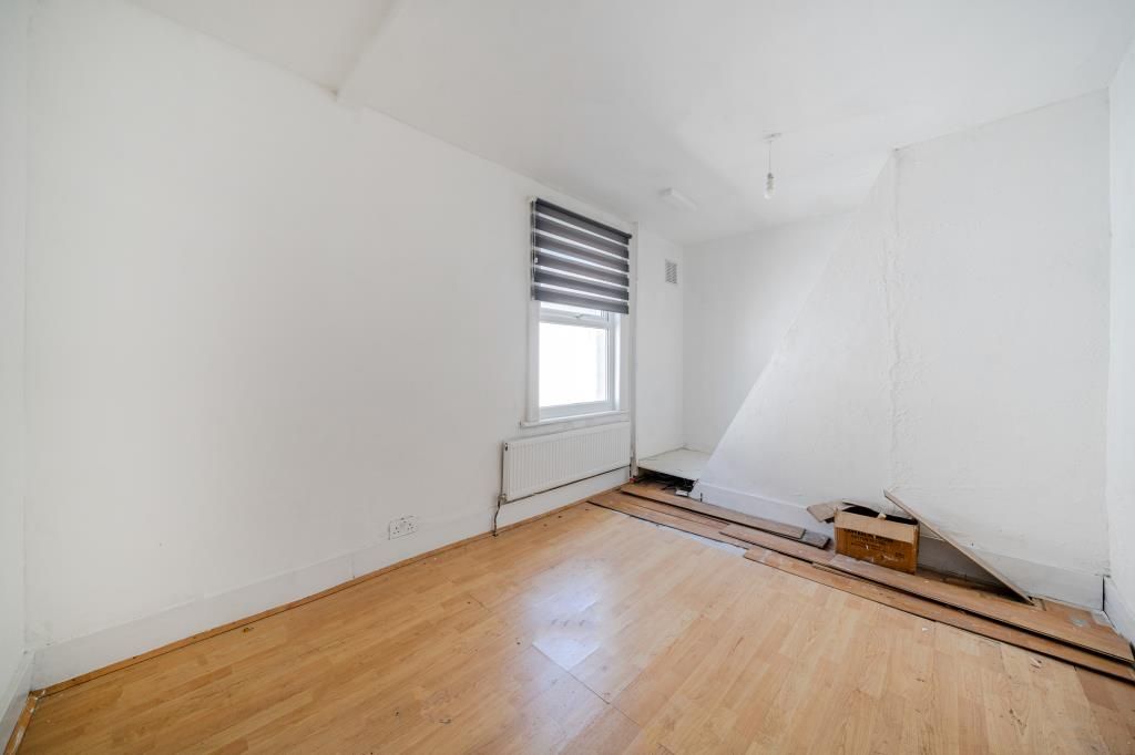 Property photo 2 of 19 Internal