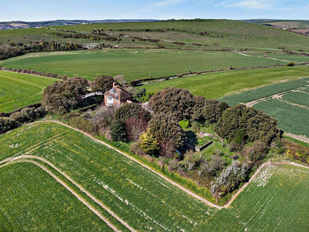 Property photo 1 of 17 Aerial