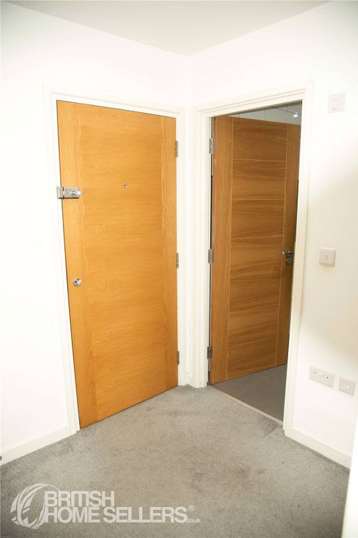 Property photo 3 of 15 Picture No. 07