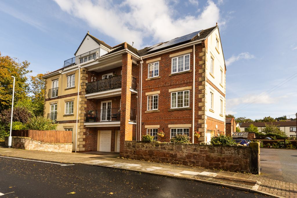 Property photo 2 of 15 Img_0956