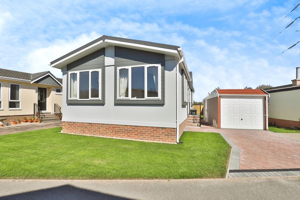 Property photo 1 of 16 Photo