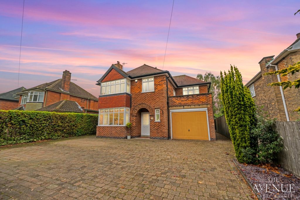 Property photo 1 of 45 4598552