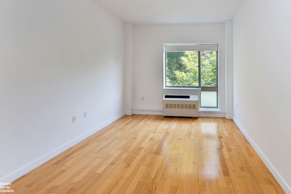 Property photo 3 of 16 <Alttext/>