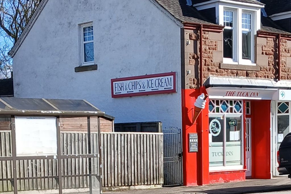 Property photo 1 of 7