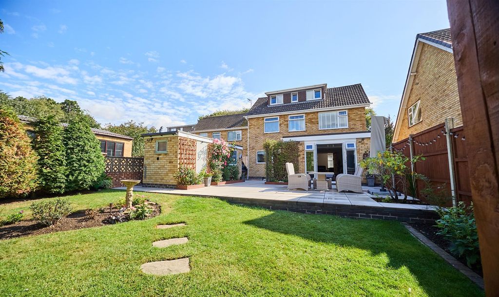 Property photo 2 of 25 Westray Drive Hk 25.Jpg