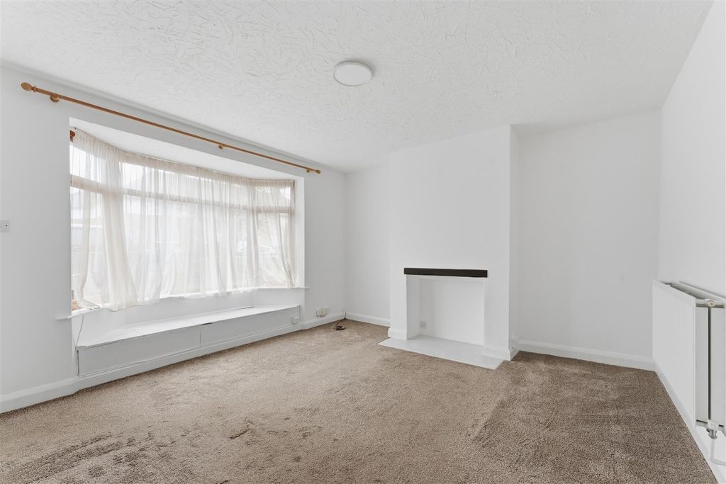 Property photo 3 of 12 Dsc06376.Jpg