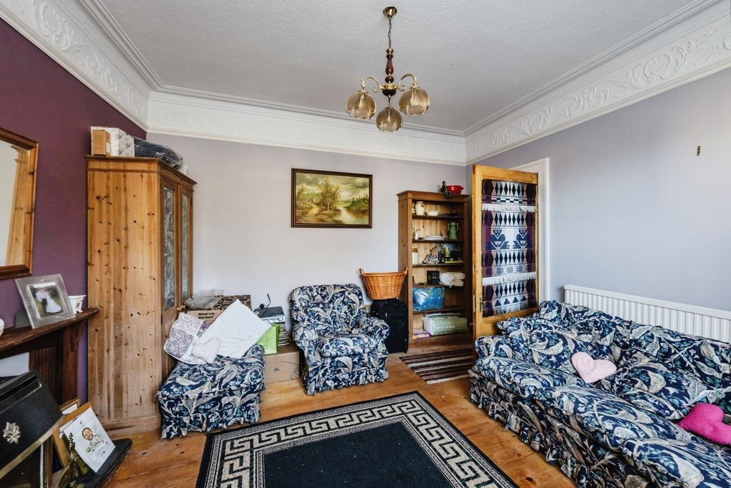 Property photo 3 of 20 Pbox-Img.Jpg