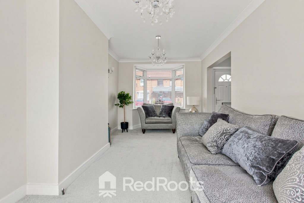 Property photo 3 of 25 5361654