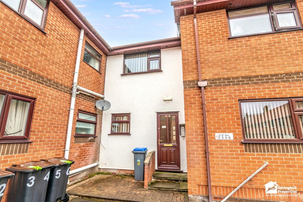 Property photo 1 of 13 Front View