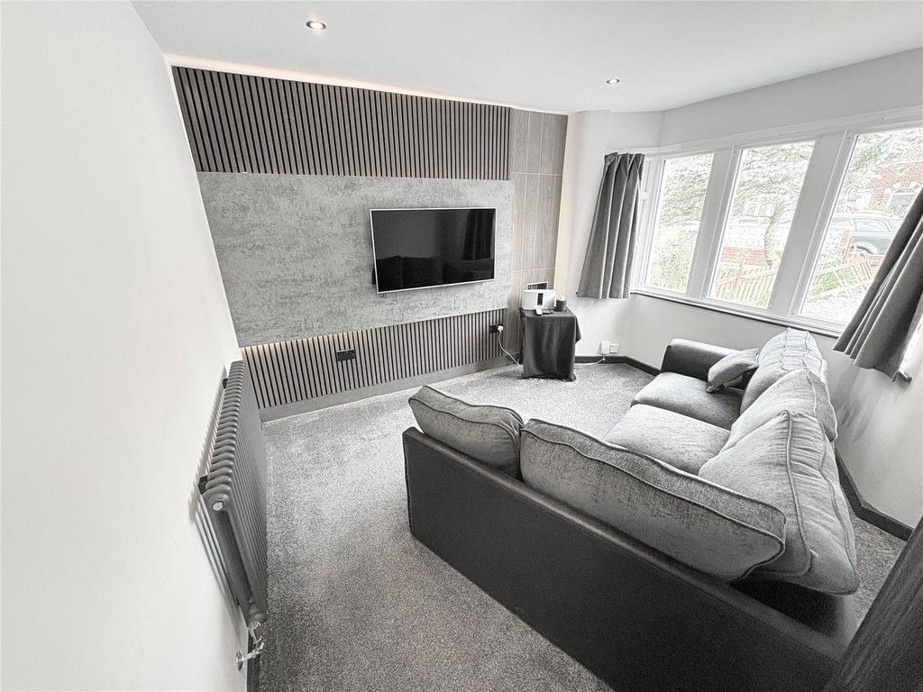 Property photo 2 of 18 Picture No. 07