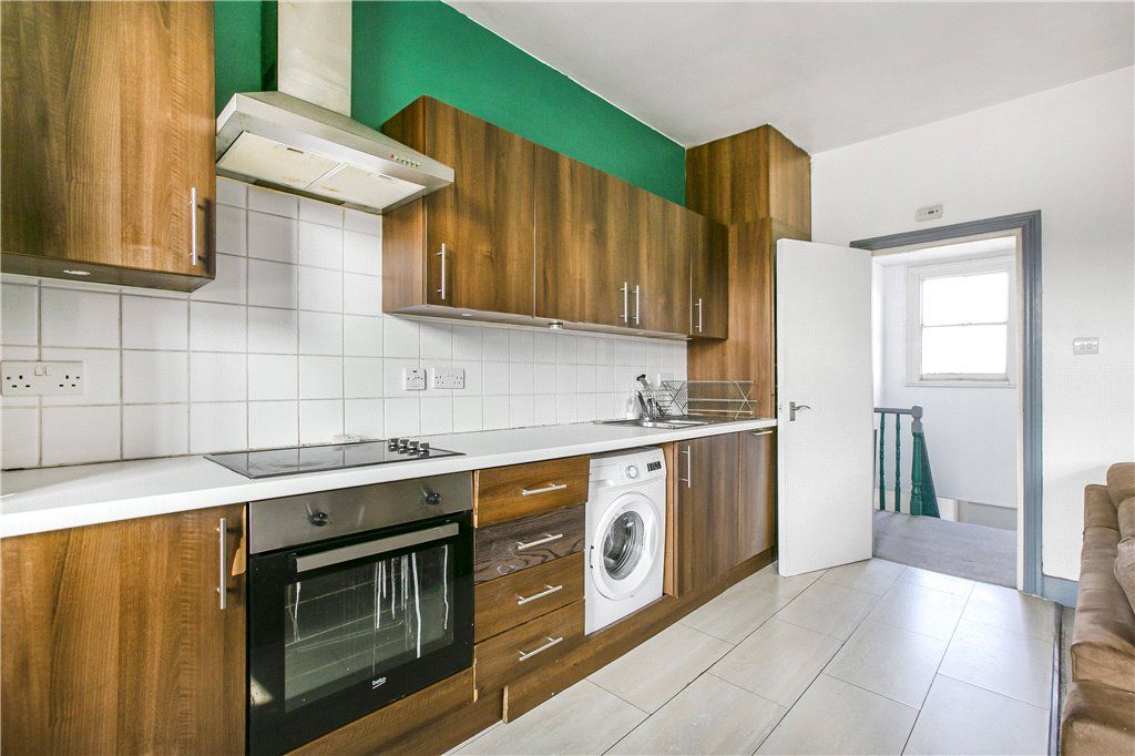 Property photo 3 of 13 Kitchen