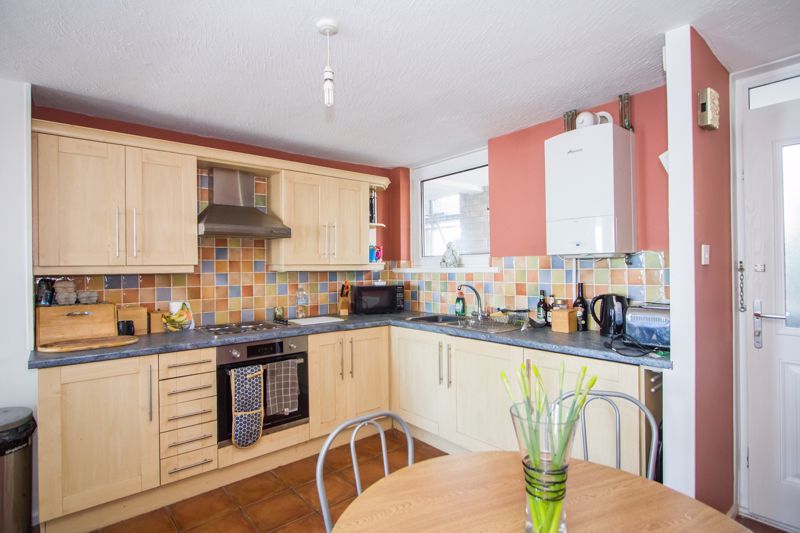 Property photo 3 of 12 Photo 13