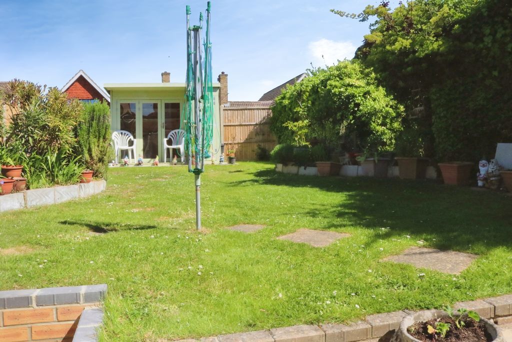 Property photo 2 of 22 Photo 17