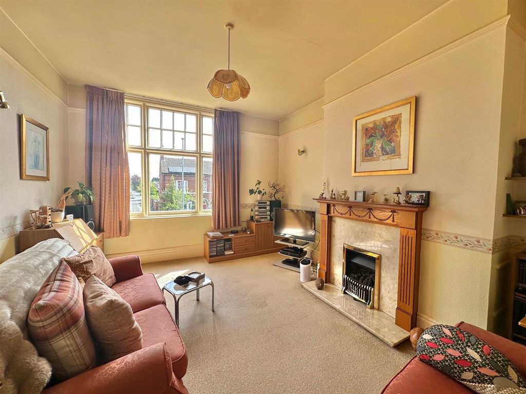 Property photo 3 of 34 Img_4309 (2).Jpg
