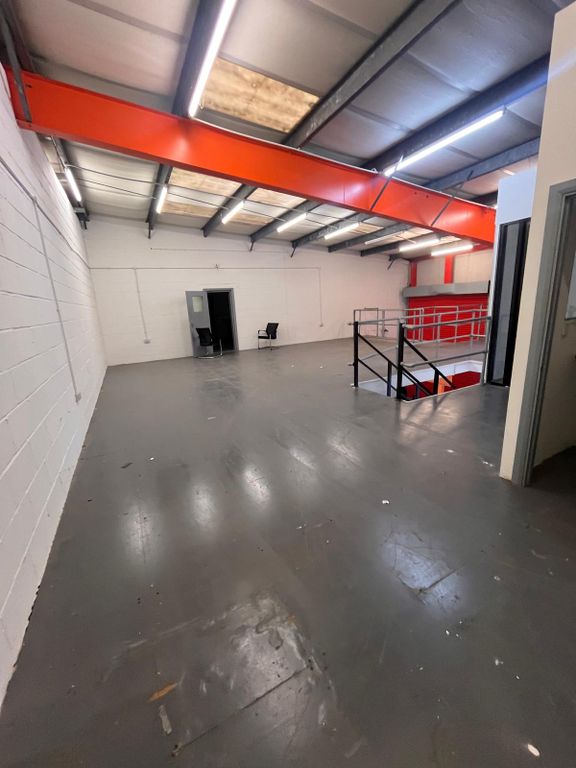 Property photo 3 of 8