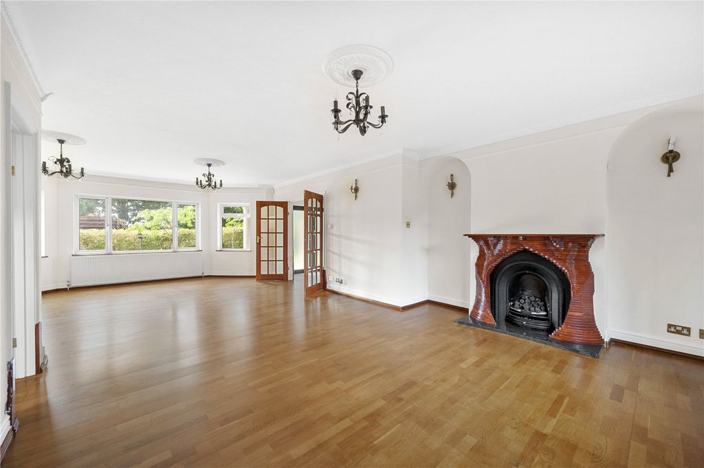 Property photo 2 of 11 Reception Room