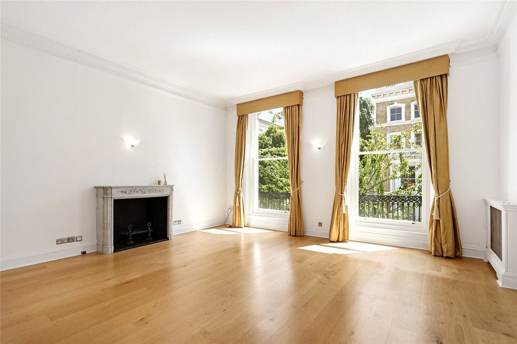 Property photo 2 of 20 Reception Room