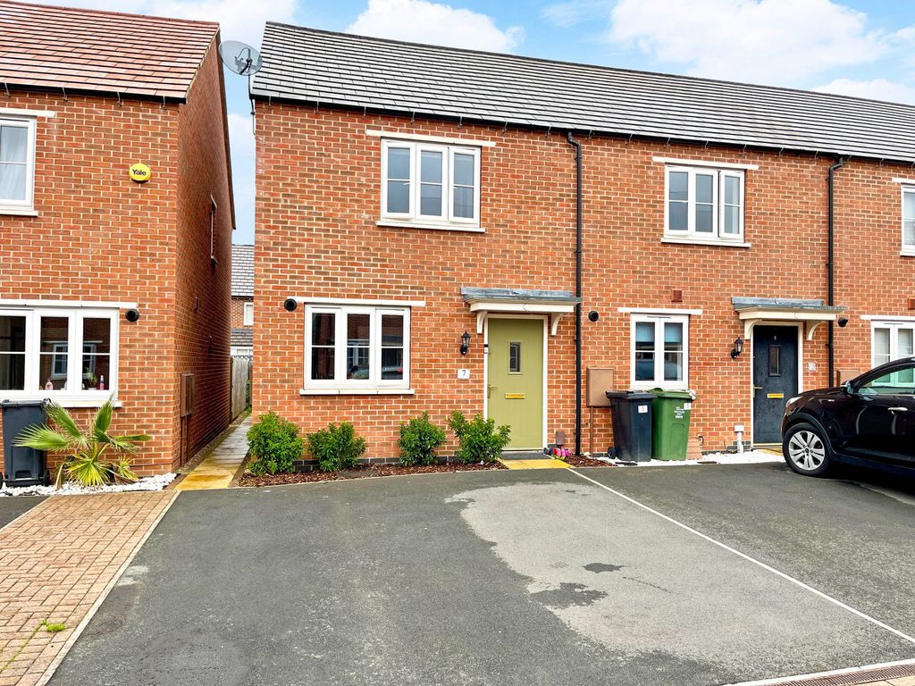 Property photo 1 of 11