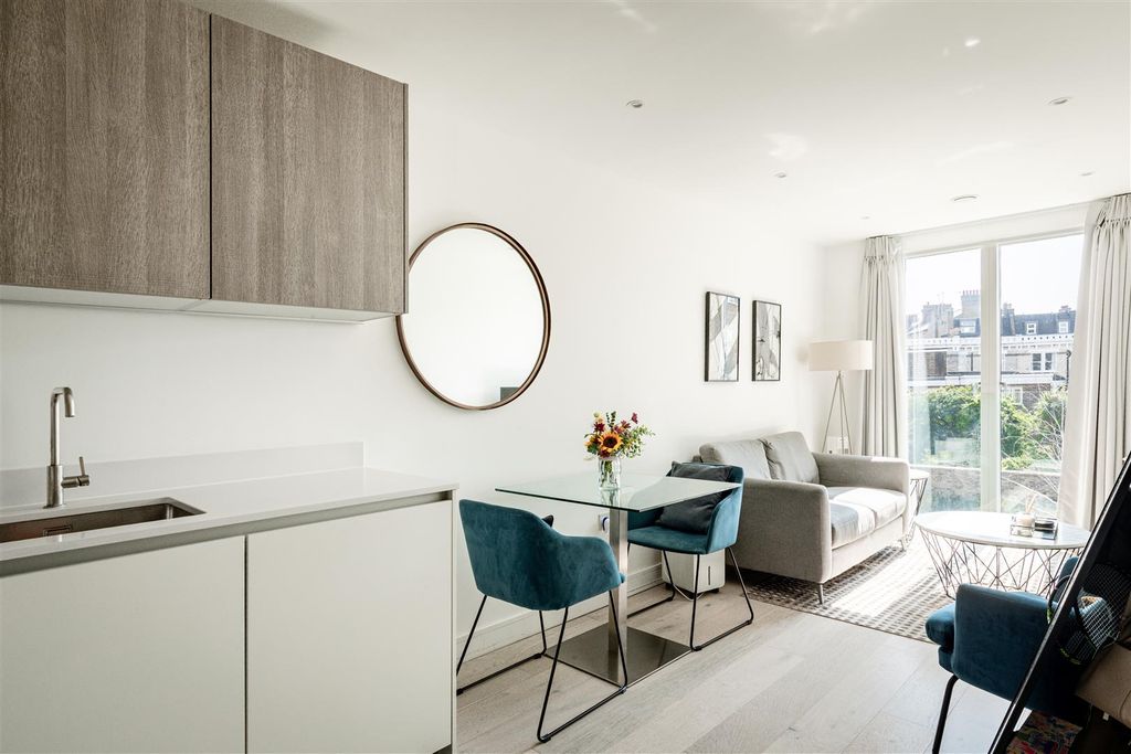 Property photo 3 of 12 Atelier Apartments-7.Jpg