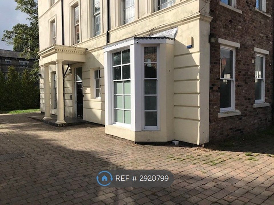 Property photo 2 of 12