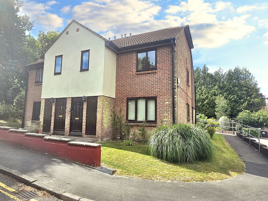 Property photo 1 of 13