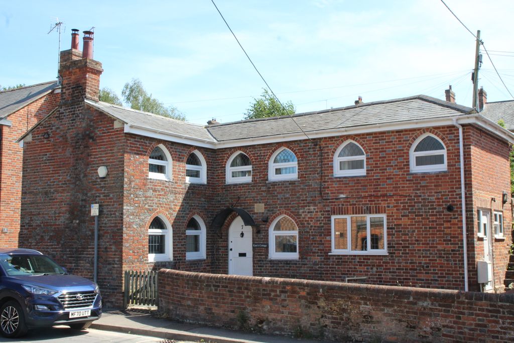Property photo 1 of 7