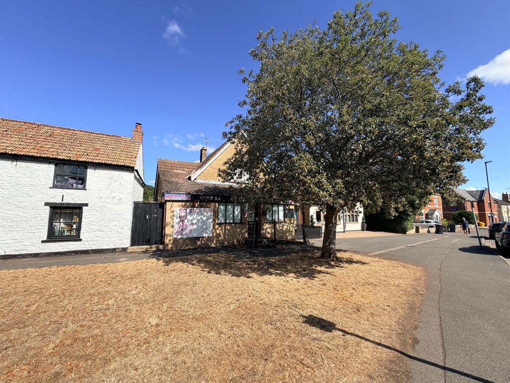 Property photo 2 of 7