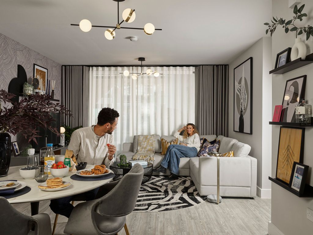 Property photo 1 of 7 242160-011