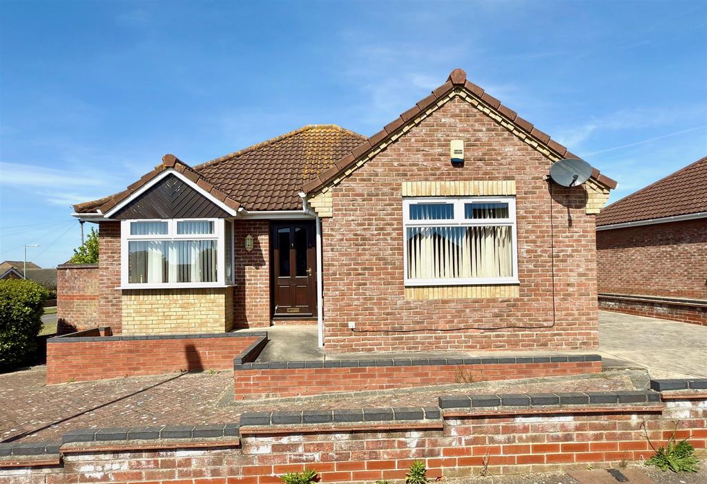 Property photo 1 of 16 Front.Jpg