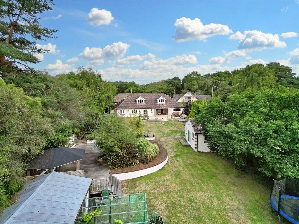 Property photo 1 of 15 Picture No. 17