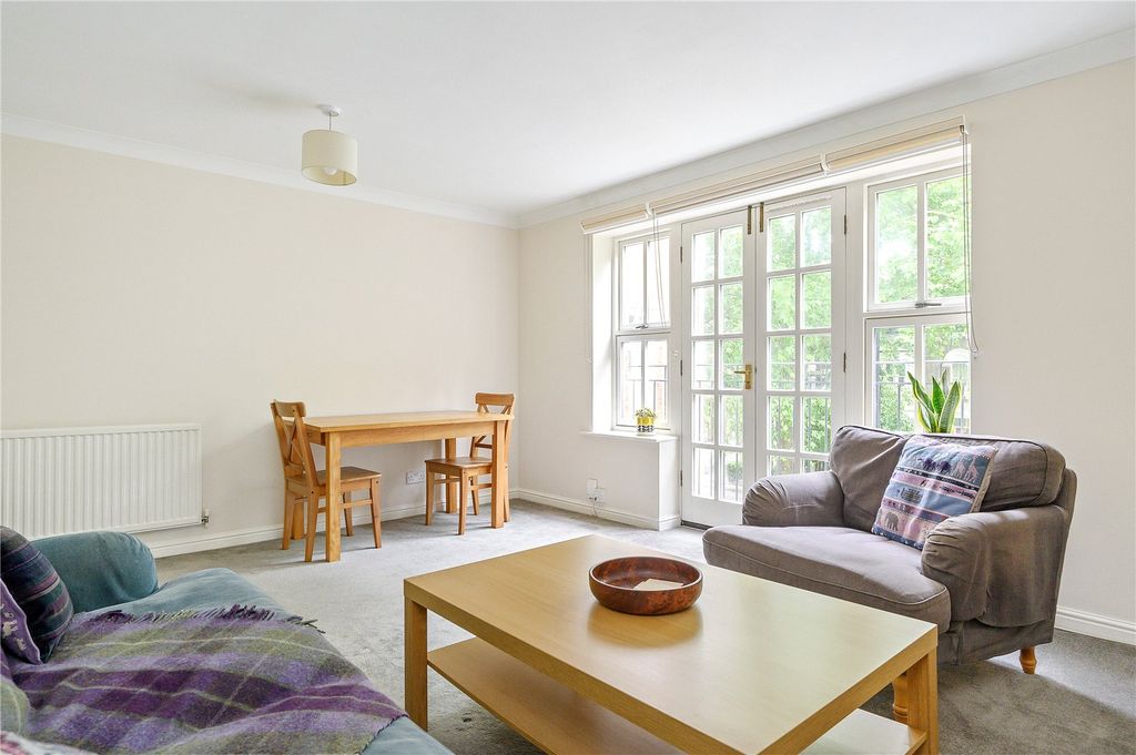 Property photo 3 of 10 Reception Room