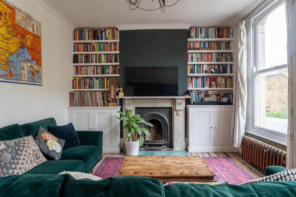 Property photo 2 of 36 Dsc06935-Hdr.Jpg