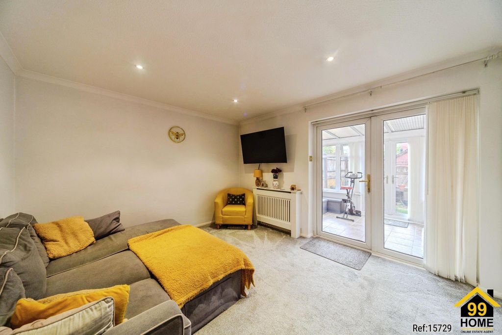 Property photo 2 of 20 Photo 1