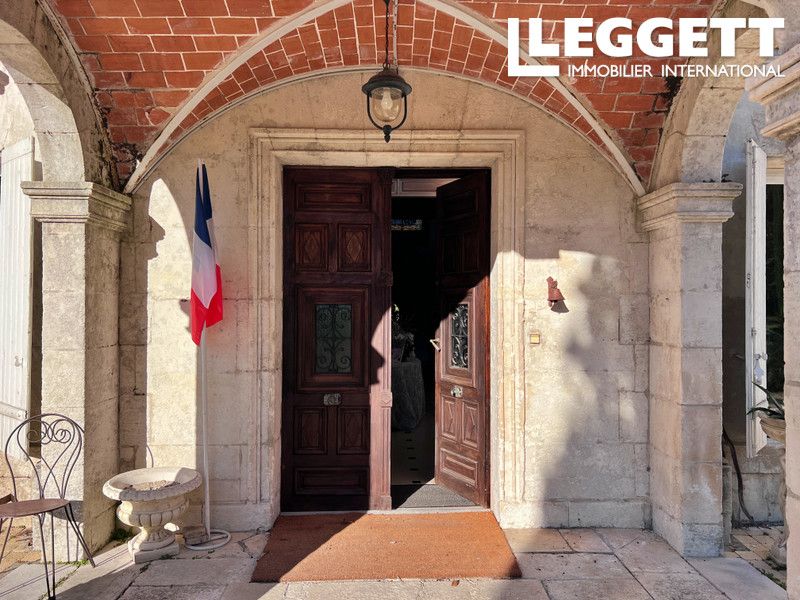 Property photo 3 of 10