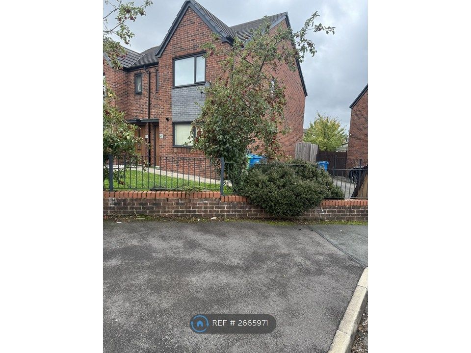 Property photo 1 of 13 Front External