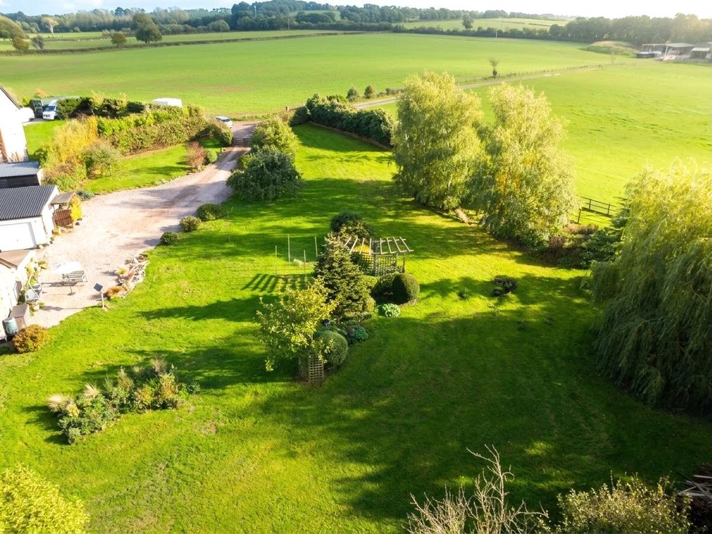 Property photo 3 of 26 Drone