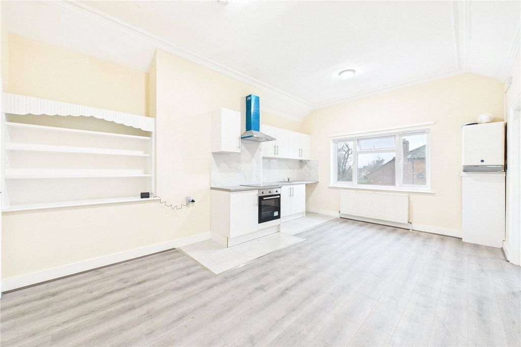 Property photo 2 of 6 Picture No. 04