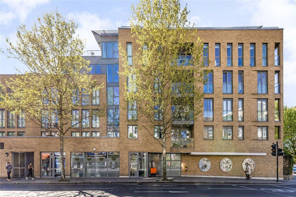 Property photo 1 of 12 Picture No. 02