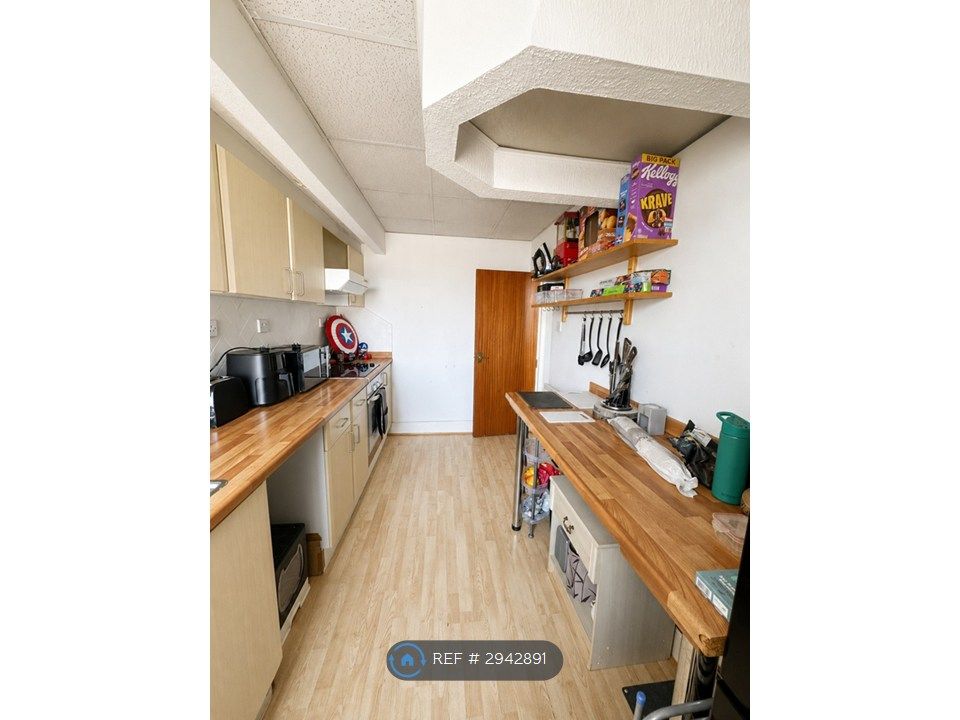 Property photo 3 of 5
